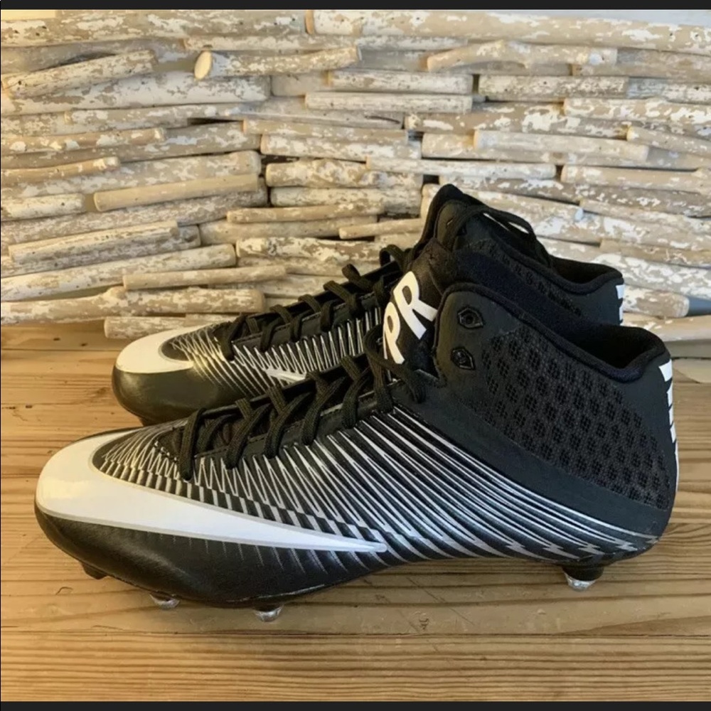 Nike VPR Football Cleats Model #847630-011